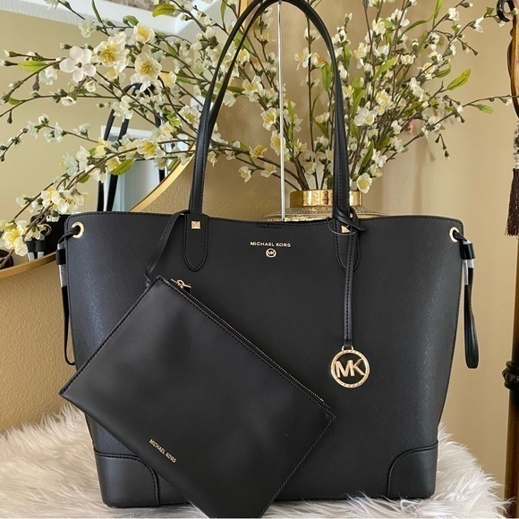 Michael Kors Edith Large Saffiano Leather Tote Bag - Picture 1 of 16